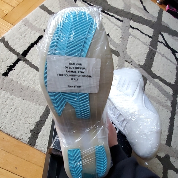 new fur and Glow adidas tmac 3 sneakers - Picture 4 of 8